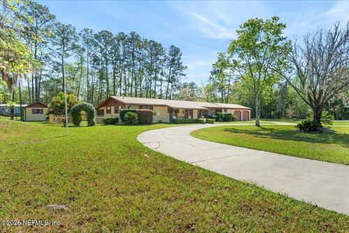 611 Plantation Dr, Middleburg, FL, 32068-6870 | Card Image