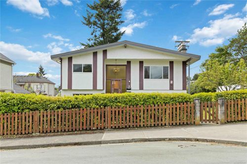 1273 Denman St, Victoria, BC, V8T1L7 | Card Image