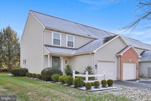 4068 Laurel Ln, MOUNT JOY, PA, 17552-9266 | Card Image