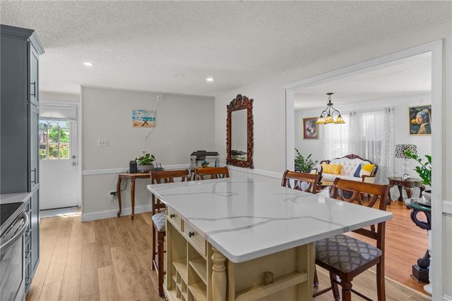 35 Sachem Rd, House other with 3 bedrooms, 1 bathrooms and 2 parking in Riverside RI | Image 8