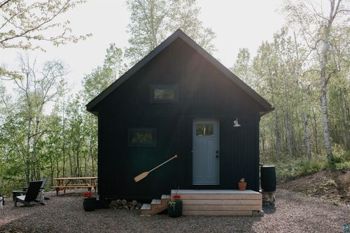 2947 W Highway 61, Grand Marais, MN, 55604-7538 | Card Image