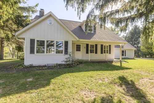 N79W33915 Petersen Road, Merton, WI, 53066 | Card Image