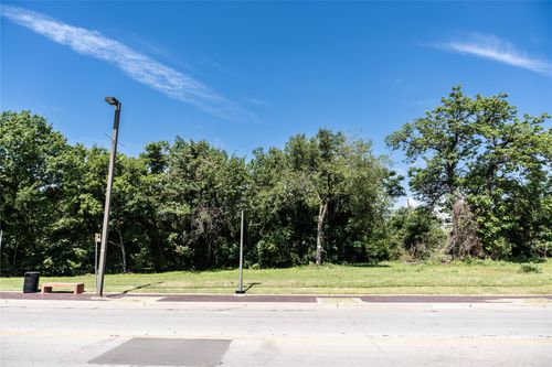 2525 Saint Clair Dr, Dallas, TX, 75215-5260 | Card Image