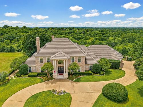 5760 Forest Highlands Dr, Fort Worth, TX, 76132-4464 | Card Image
