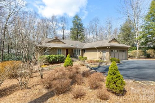 174 Garnet Rock Trl, Highlands, NC, 28741-8625 | Card Image