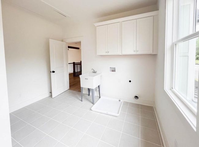 9155 Greenway Ct, House other with 4 bedrooms, 4 bathrooms and null parking in Gainesville GA | Image 20