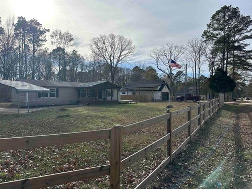 405 Latimer Dr, Benton, AR, 72015-8754 | Card Image