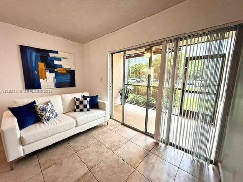 103-731 N Pine Island Rd, Plantation, FL, 33324-1326 | Card Image