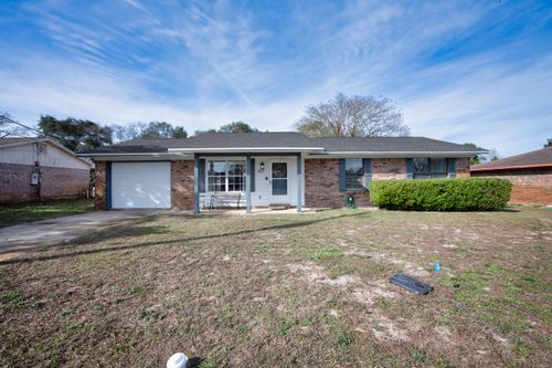 827 Boulevard De Lorleans, Mary Esther, FL, 32569-2370 | Card Image