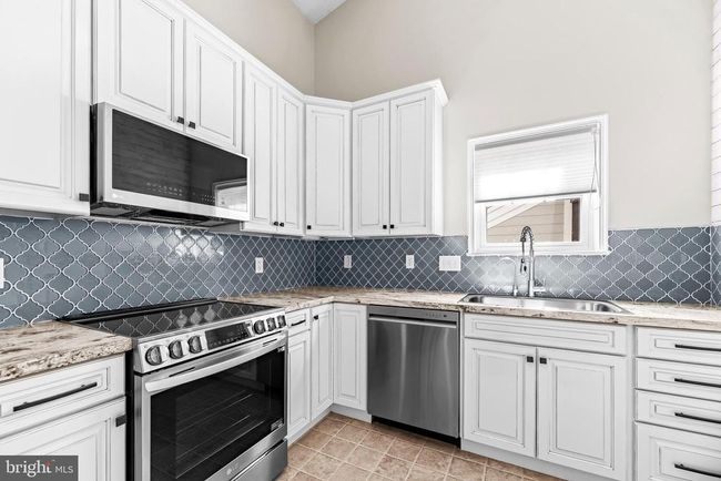 131 - 131 Square Rigger Way, Condo with 3 bedrooms, 2 bathrooms and null parking in SOLOMONS MD | Image 15
