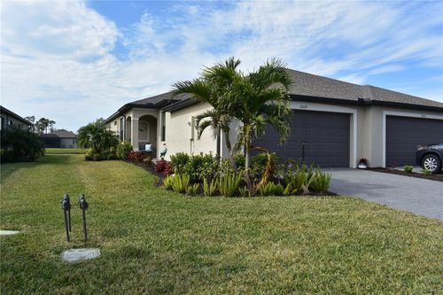 2009 Mackerel St, PORT CHARLOTTE, FL, 33953-5932 | Card Image