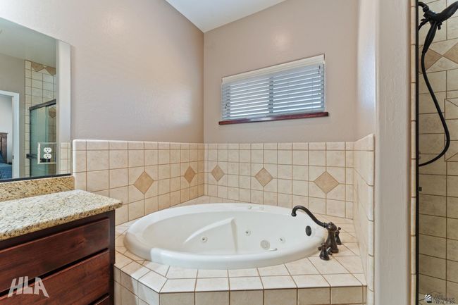 10320 E 37 Th Pl, House other with 4 bedrooms, 2 bathrooms and 2 parking in Yuma AZ | Image 33