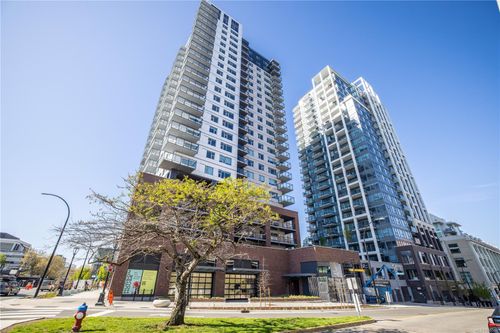 1907-777 Herald St, Victoria, BC, V8T0C7 | Card Image