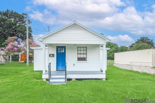 986 Napoleon, New Roads, LA, 70760 | Card Image
