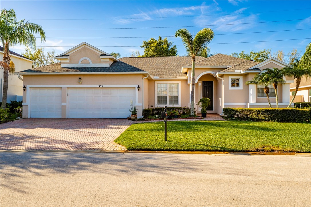 Scarlet Oak Cir, Vero Beach, FL 32966