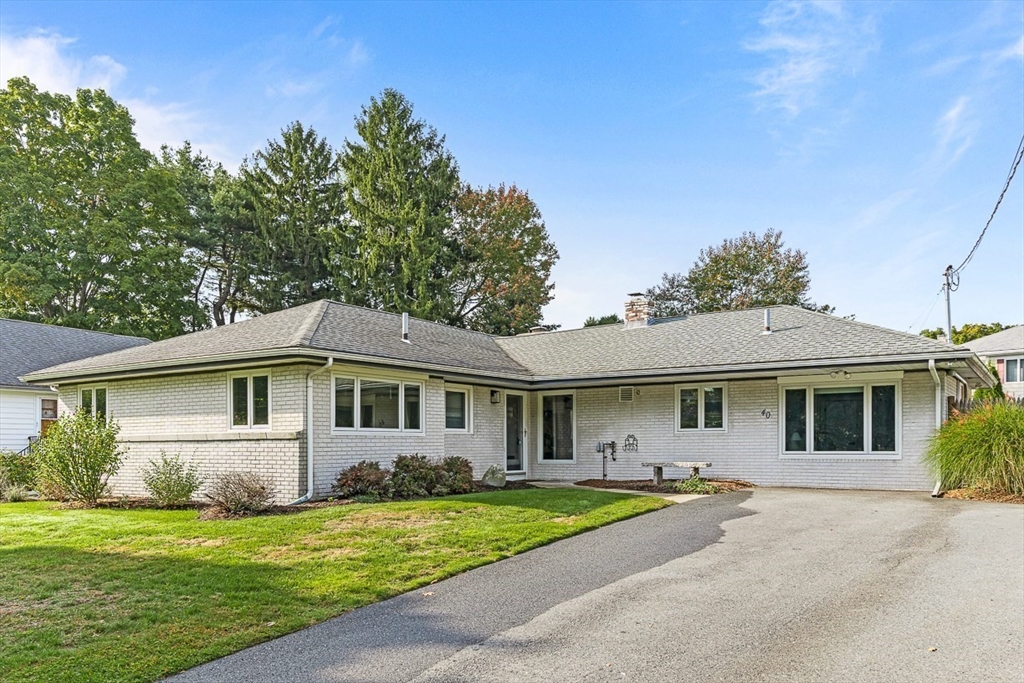 Mosman St, West Newton, MA 02465