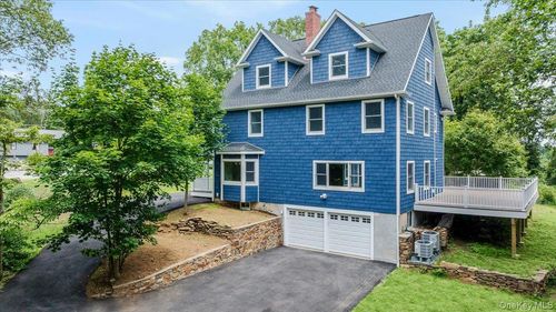 35 Summit Dr, Mahopac, NY, 10541-3820 | Card Image