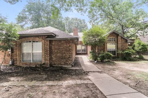 542 Renee Ln, Desoto, TX, 75115-5162 | Card Image