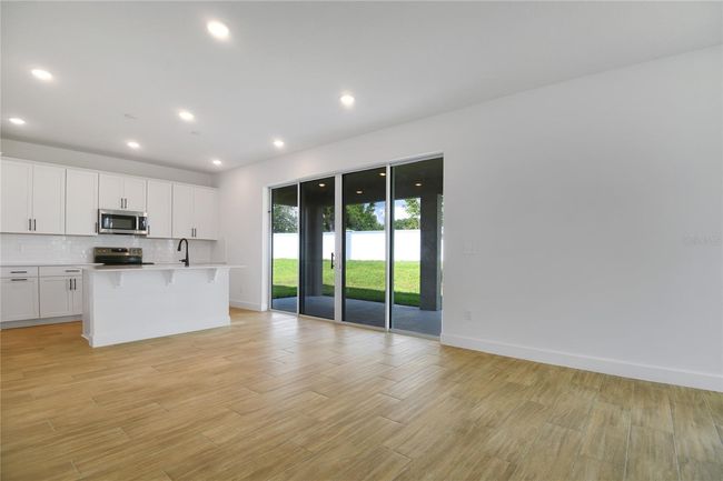 3629 Sublett Loop, House other with 5 bedrooms, 4 bathrooms and null parking in Tavares FL | Image 6