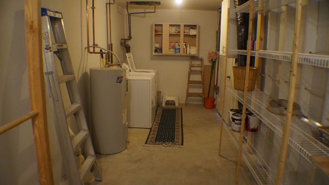 Laundry area | Image 27