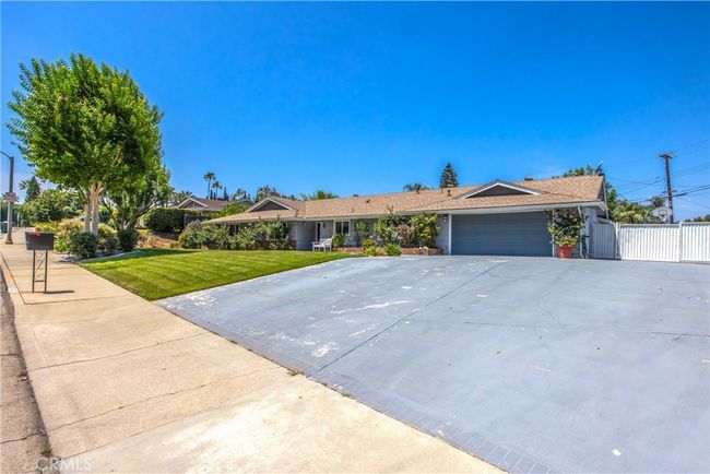 5169 Telefair Way, House other with 6 bedrooms, 4 bathrooms and 2 parking in Riverside CA | Image 5