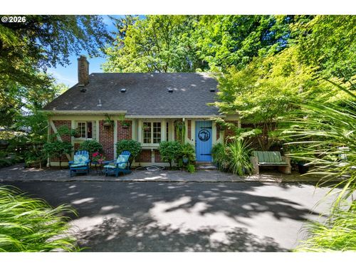 4300 Pacific Way, Longview, WA, 98632-5341 | Card Image