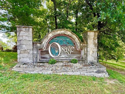168 Cherokee Ct, Pacific, MO, 63069-5927 | Card Image