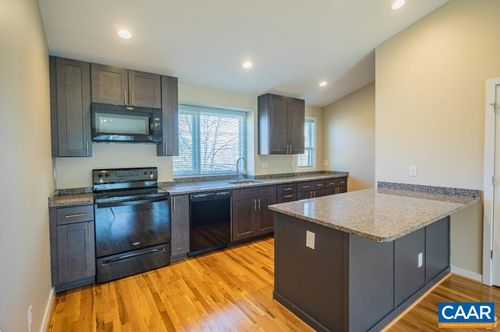 apt-l-630 Park St, CHARLOTTESVILLE, VA, 22902-4644 | Card Image