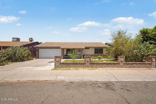 6908 W Fillmore St, Phoenix, AZ, 85043-2383 | Card Image