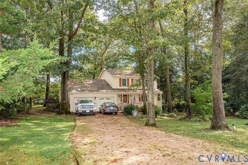 2813 Decatur Dr, Hayes, VA, 23072-3225 | Card Image