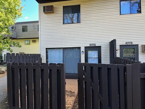 7434 72nd Ln N, Brooklyn Park, MN, 55428-1608 | Card Image