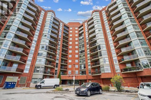 1116-20 Dean Park Rd, Scarborough, ON, M1B3G9 | Card Image
