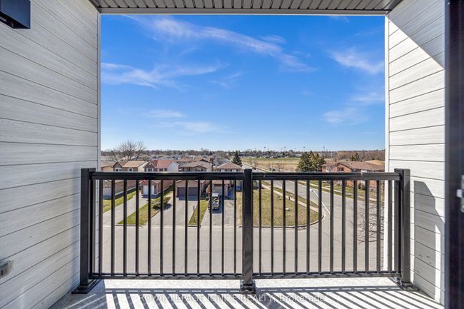 2 - 188 Angus Dr, Condo with 3 bedrooms, 2 bathrooms and null parking in Ajax ON | Image 25