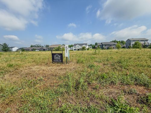 1839 Stratford Ln, Walker, MI, 49534-2181 | Card Image