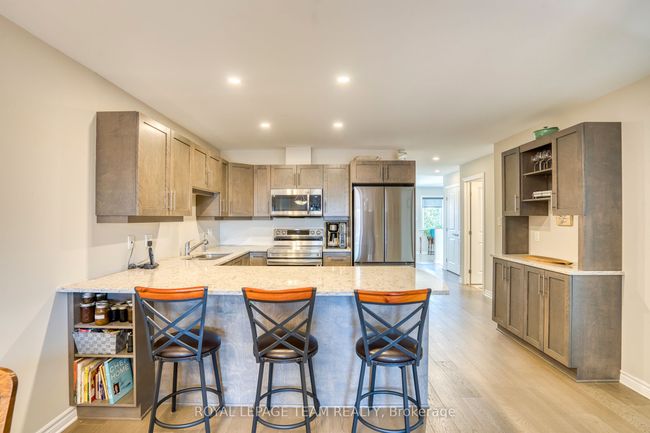 301 Napier Lane, House attached with 3 bedrooms, 3 bathrooms and 2 parking in Almonte ON | Image 10