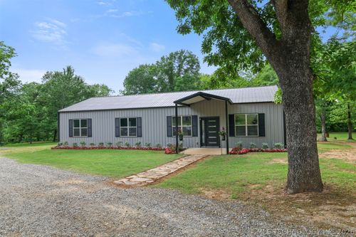 2001 Timberline Dr, Durant, OK, 74701-2333 | Card Image
