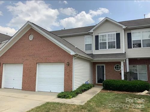8714 Appledale Dr, Charlotte, NC, 28262-6491 | Card Image