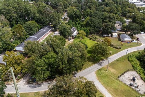 904 3rd Ave N, Myrtle Beach, SC, 29577-5502 | Card Image