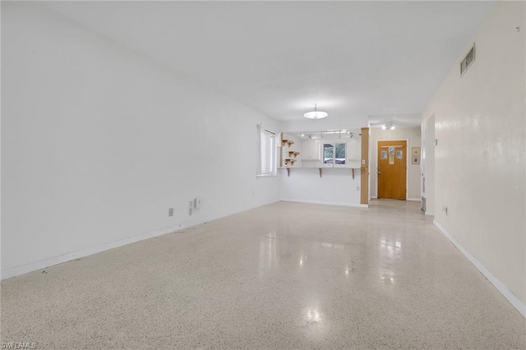 Residential in LEHIGH ACRES 3