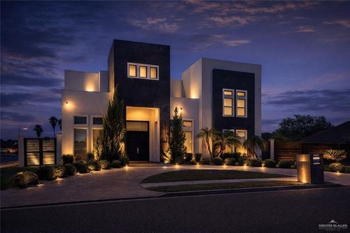 2505 May Ave, Mission, TX, 78574-3187 | Card Image