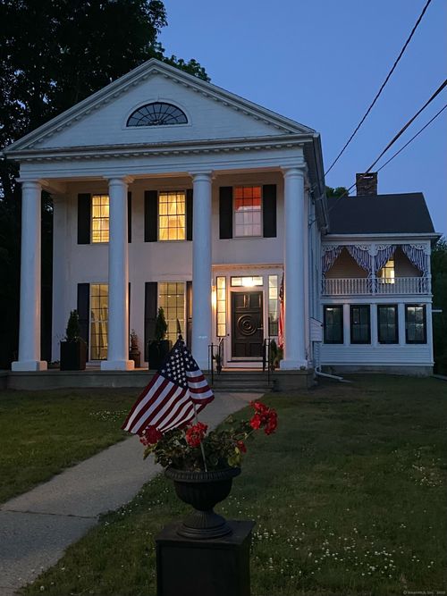 26 Plains Rd, Moodus, CT, 06469-1124 | Card Image