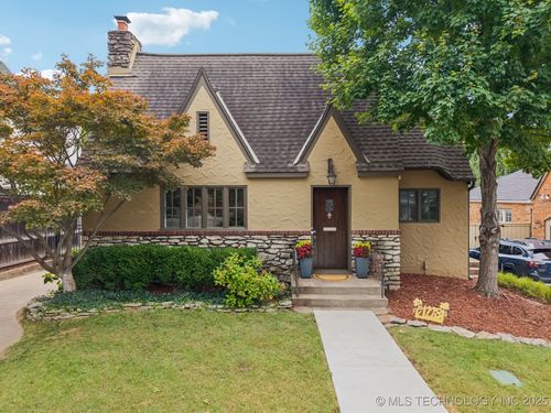 1228 E 28th St, Tulsa, OK, 74114-3922 | Card Image