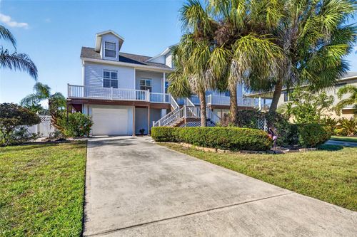 821 Blue Heron Blvd, RUSKIN, FL, 33570-3813 | Card Image
