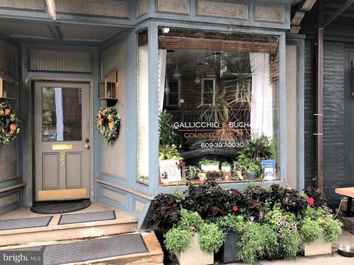 45 N Union St, Lambertville, NJ, 08530-1703 | Card Image