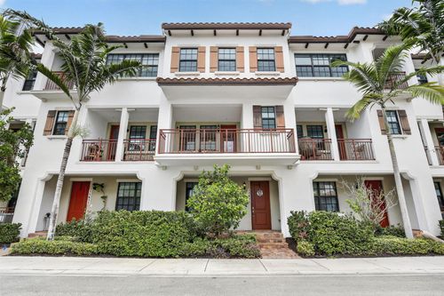 11613 Sw 13th Ct, Pembroke Pines, FL, 33025-4839 | Card Image