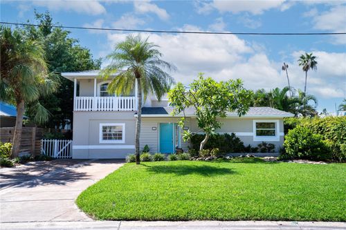 333 12th Ave, INDIAN ROCKS BEACH, FL, 33785-2854 | Card Image