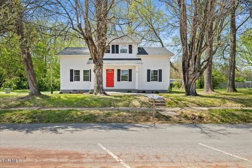 701 Hemlock Street, Elizabethton, TN, 37643 | Card Image