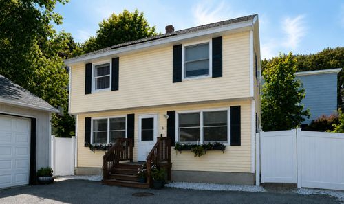 6 Buckleys Ct, Biddeford, ME, 04005-2774 | Card Image