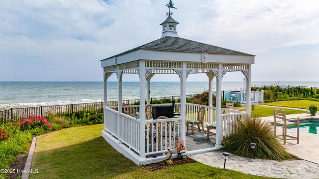 133 Sea Isle Dr, House other with 4 bedrooms, 5 bathrooms and 2 parking in Indian Beach NC | Image 14