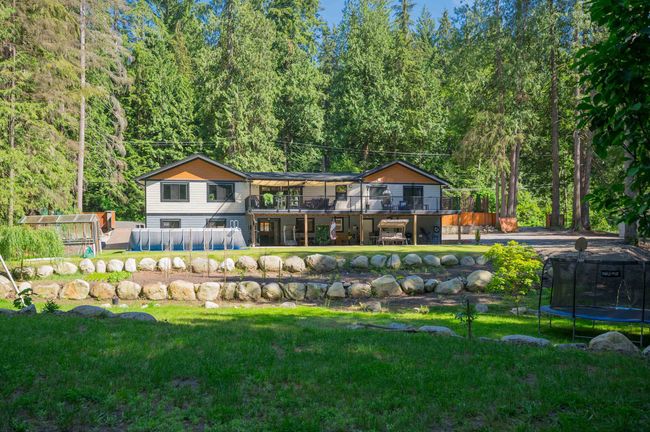 11659 272 St, House other with 8 bedrooms, 4 bathrooms and 10 parking in Maple Ridge BC | Image 16